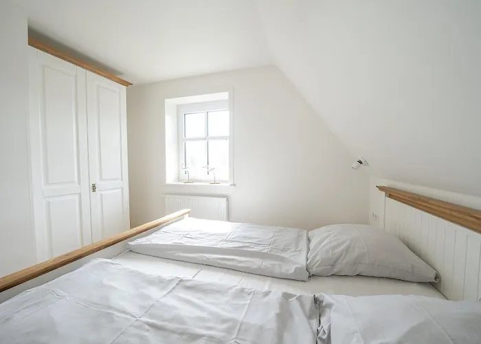 Reetdachidylle Am Deich - Charmante Doppelhaushaelften * Dagebüll